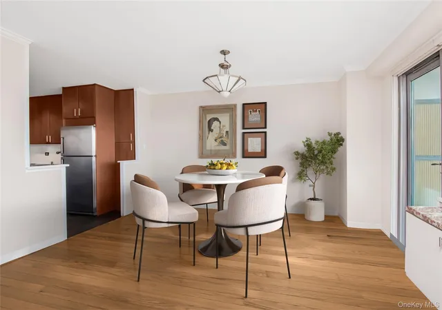 Homes for sale in New York, NY | 2500 Johnson Ave #3S, New York, NY 10463 | MLS# 1019854