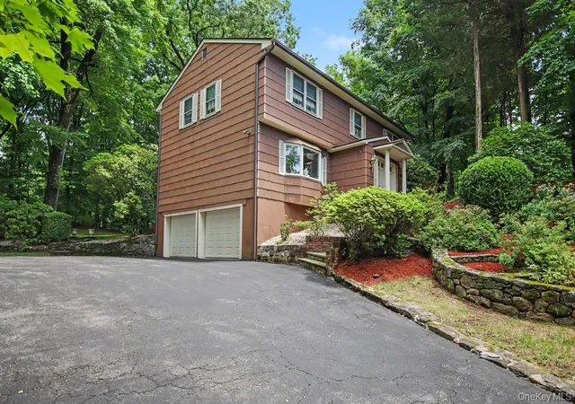 Homes for sale in Cortlandt, NY | 26 Westminster Dr, Cortlandt, NY 10567 | MLS# 1019882