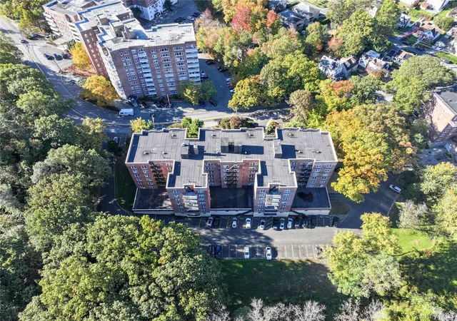 28th image of 1133 Midland Ave #6F, Bronxville, NY 10708 | MLS# 1019887