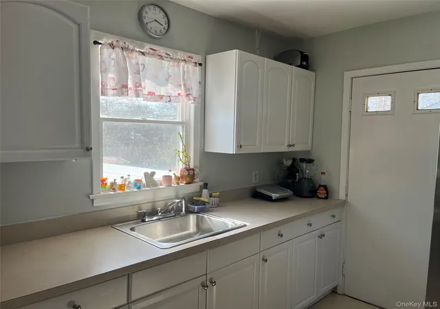 5th image of 43 2Nd Ave, Central Islip, NY 11722 | MLS# 1019922