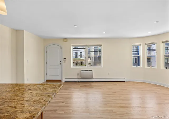 5th image of 188 Bch 101St St, New York, NY 11694