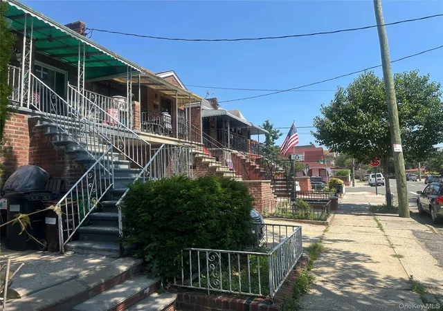 Photo 3 of Single family home for sale at 1375 E 101st Street, Brooklyn, NY 11236 | MLS# 1019948 | Listing updated on 2026-07-13