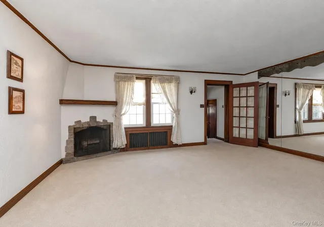 Photo 3 of Sale Pending at 67 Dartmouth St, Valley Stream, NY 11581 | MLS# 1019968 | Listing updated on 2026-07-16