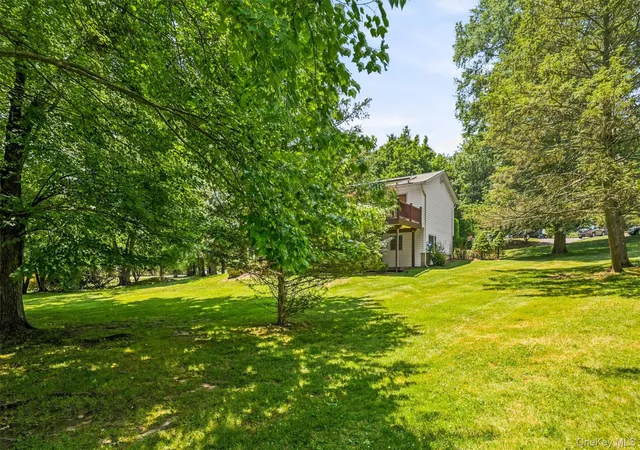 44th image of 21 Arbor Ln, Clarkstown, NY 10954 | MLS# 1019969