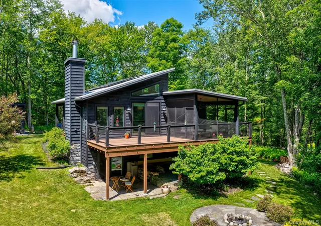 Photo 3 of Single family home for sale at 110 Silver Birch Way, Swan Lake, NY 12783 | MLS# 1019973 | Listing updated on 2026-10-19