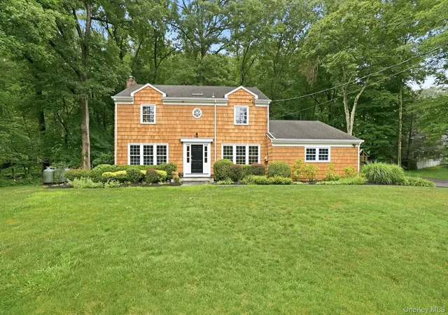 Homes for sale in Bedford, NY | 29 Appleby Dr, Bedford, NY 10506 | MLS# 1019993