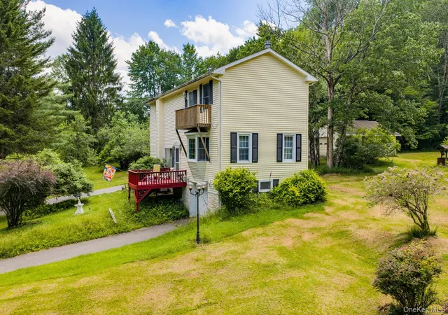 Homes for sale in Fremont, NY | 10 Hoffman Rd, Fremont, NY 12741 | MLS# 1020034