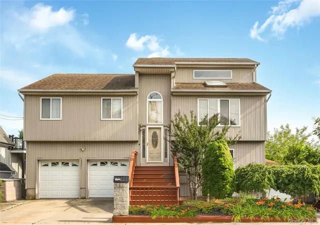 1st image of 664 Arthur St, Hempstead, NY 11510 | MLS# 1020057