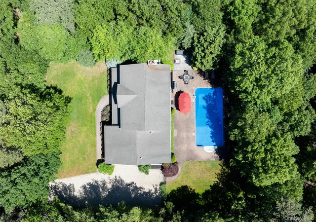 32nd image of 11 Hildreth Rd, Southampton, NY 11946 | MLS# 1020064