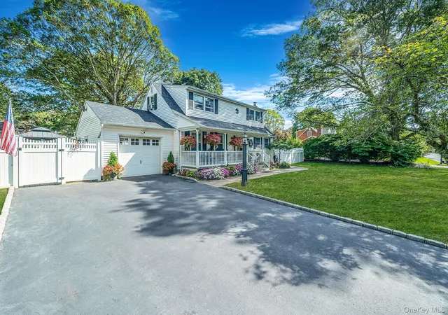 2nd image of 309 Harrison Ave, Brookhaven, NY 11764 | MLS# 1020075