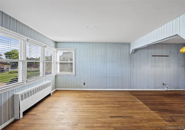 Homes for sale in Oyster Bay, NY | 21 Morris Rd, Oyster Bay, NY 11714 | MLS# 1020082