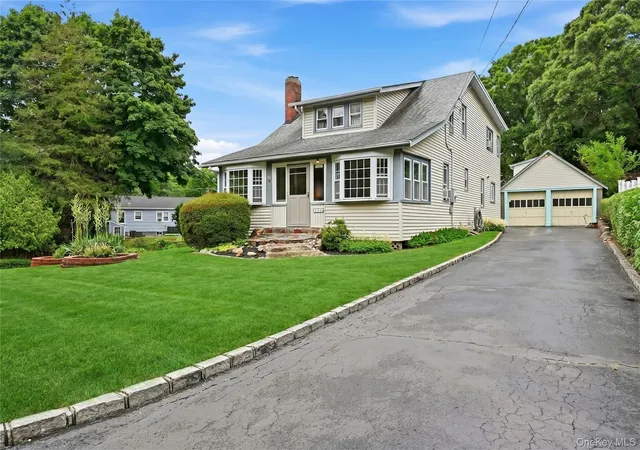 2nd image of 18 2nd Ave, Brookhaven, NY 11777 | MLS# 1020092
