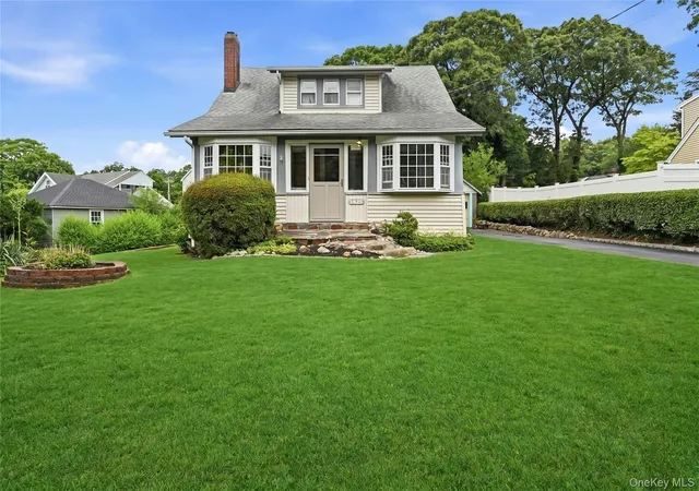 3rd image of 18 2Nd Ave, Brookhaven, NY 11777 | MLS# 1020092