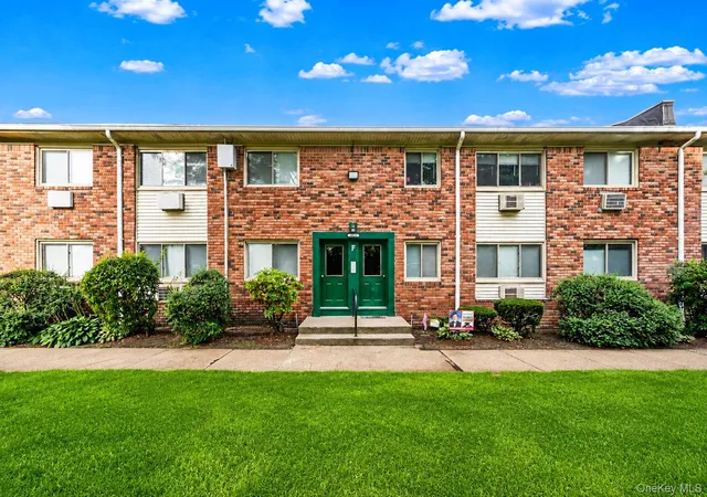 Photo 1 of Condo for sale at 2449f Union Blvd #9B, Islip, NY 11751 | MLS# 1020097 | Listing updated on 2026-09-23
