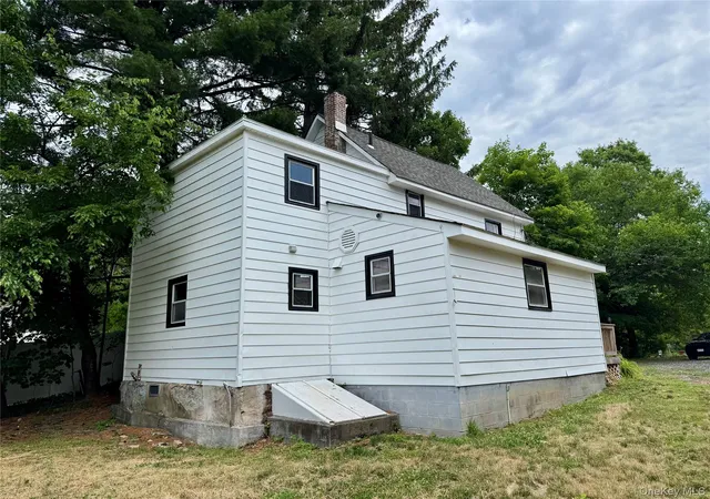 Photo 3 of Sale Pending at 431 Violet Ave, Poughkeepsie, NY 12601 | MLS# 1020109 | Listing updated on 2026-09-15