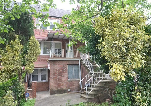 3rd image of 10120 Avenue J, New York, NY 11236 | MLS# 1020134