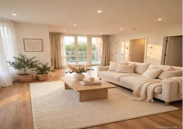 Photo 3 of Condo for sale at 4223 Parsons Blvd #5D, Flushing, NY 11355 | MLS# 1020141 | Listing updated on 2026-10-02