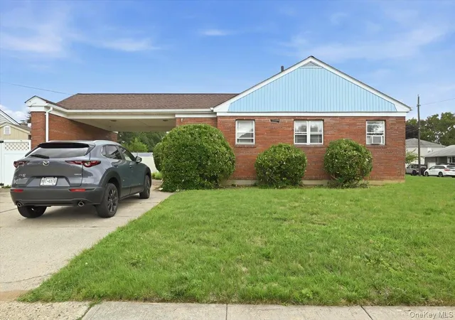 Photo 33 of Sale Pending at 2726 Cypress Ave, Hempstead, NY 11554 | MLS# 1020152 | Listing updated on 2026-08-14