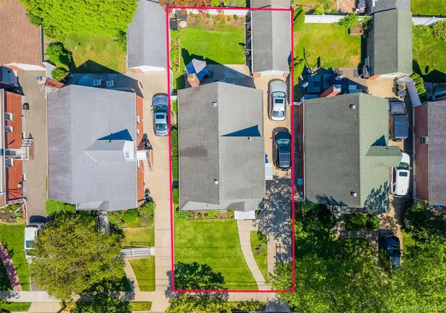 21st image of 16 Elton Rd, Garden City, NY 11530 | MLS# 1020154