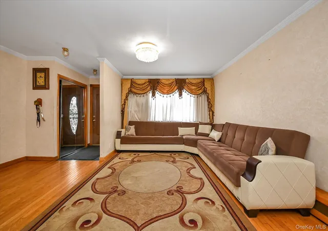 Photo 3 of Sale Pending at 15052 76th Road, Flushing, NY 11367 | MLS# 1020159 | Listing updated on 2026-07-23