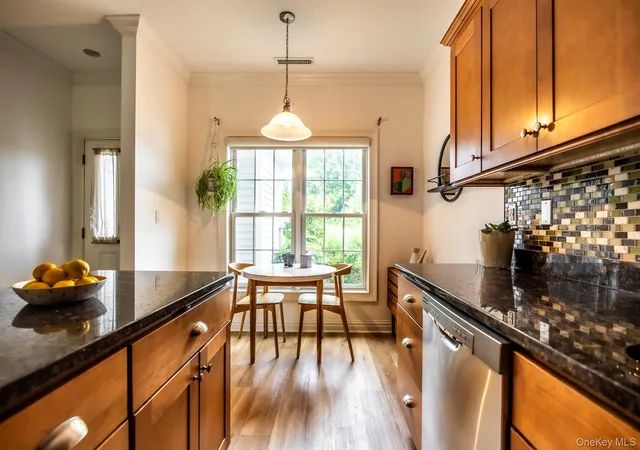 Listing Photo 4 - Condo for sale in building located at 364 Gardenia Dr, Rhinebeck, NY 12572