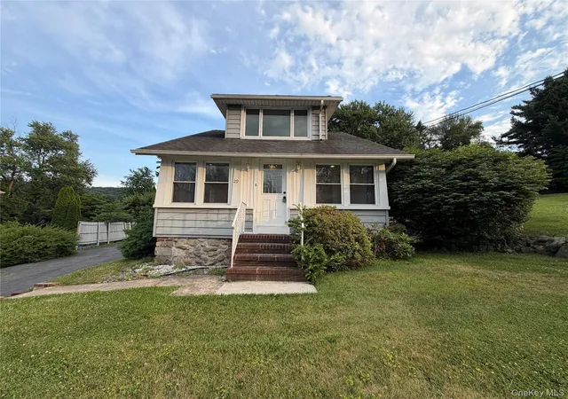 Homes for sale in Haverstraw, NY | 29 Ramapo Rd, Haverstraw, NY 10923 | MLS# 1020183