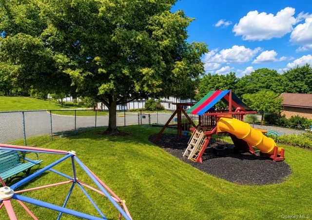 20th image of 376 Richard Ct, Haverstraw, NY 10970 | MLS# 1020189