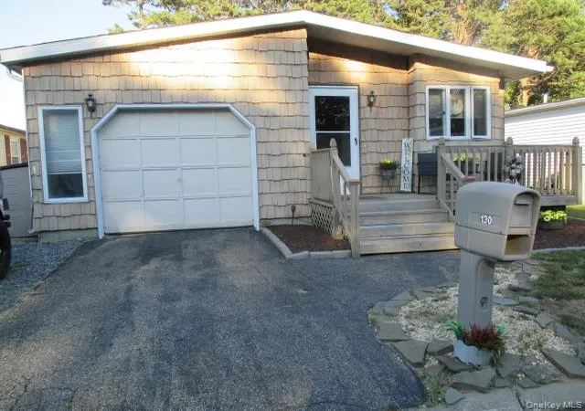 2nd image of 130 Village Cir W, Manorville, NY 11949 | MLS# 1020205