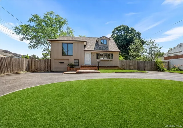 1st image of 4 Sibley Pl, Huntington, NY 11746 | MLS# 1020226
