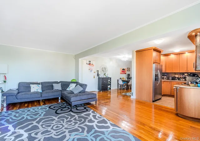 Homes for sale in New York, NY | 2685 E 7Th St #6M, New York, NY 11235 | MLS# 1020245