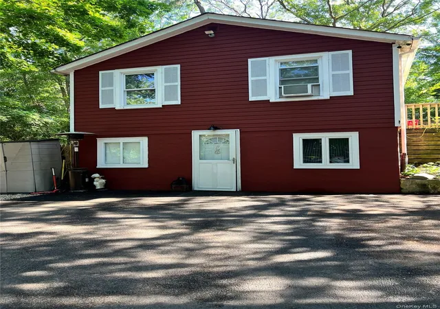 2nd image of 11 Primrose Path, Manorville, NY 11949 | MLS# 1020249