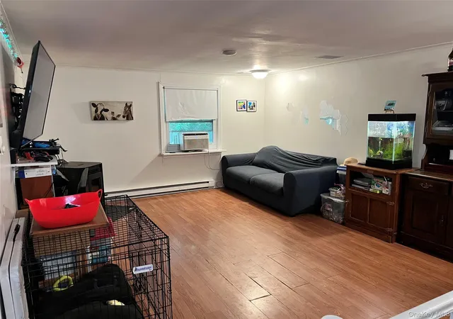 Photo 4 of Sale Pending at 11 Primrose Path, Manorville, NY 11949 | MLS# 1020249 | Listing updated on 2026-09-17