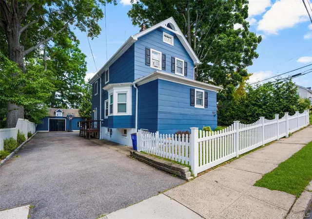 3rd image of 315 Maple Ave, Mamaroneck, NY 10543 | MLS# 1020269