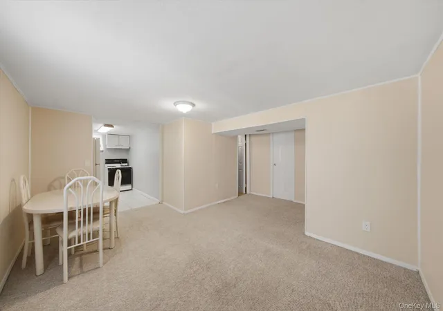 32nd image of 33 Wilshire Dr, North Babylon, NY 11703 | MLS# 1020284