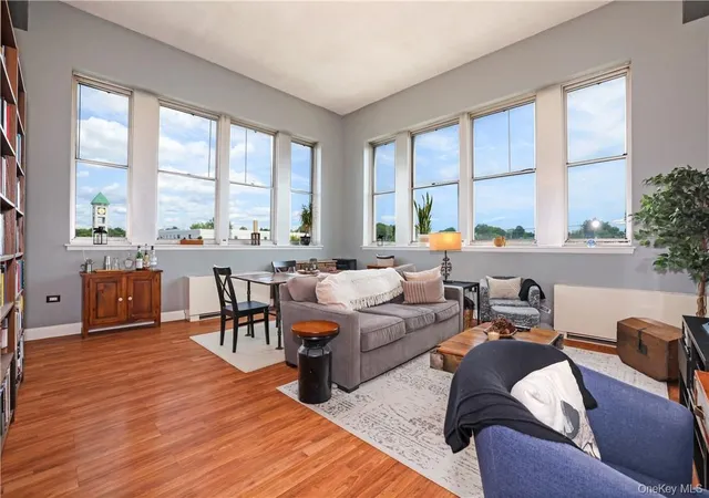 5th image of 1 Landmark Sq #327, Port Chester, NY 10573 | MLS# 1020308