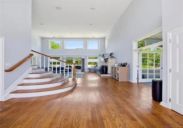 Photo 3 of Sale Pending at 47 Grassland Cir, Brookhaven, NY 11766 | MLS# 1020327 | Listing updated on 2026-09-12