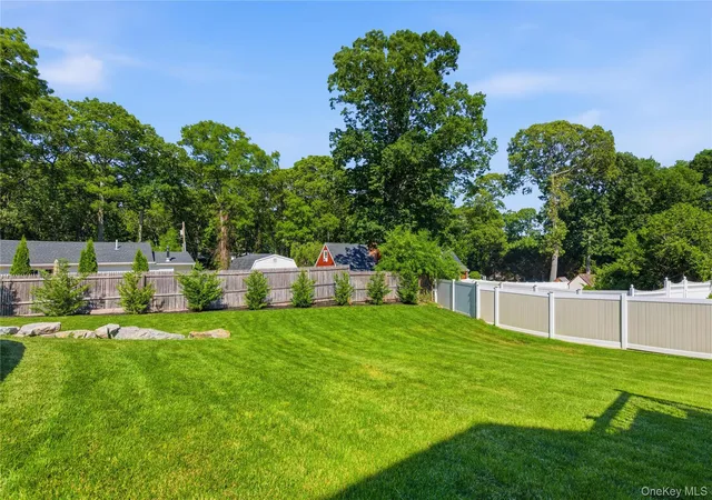 42nd image of 47 Grassland Cir, Brookhaven, NY 11766 | MLS# 1020327