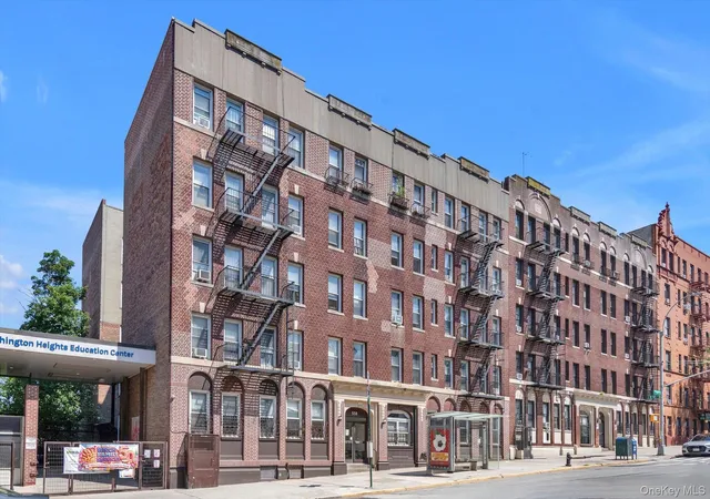 2nd image of 550 Fort Washington Ave, New York, NY 10033