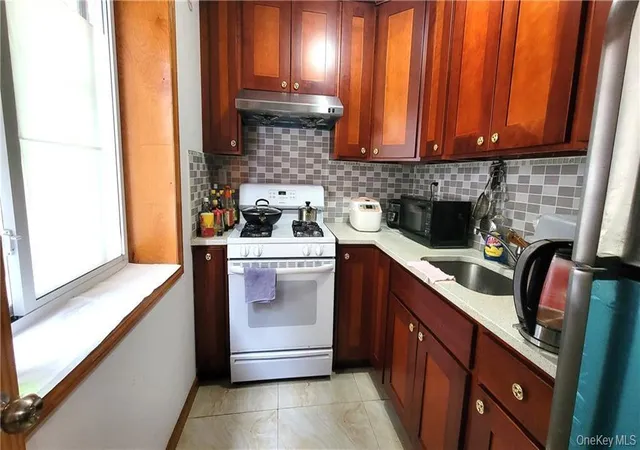 4th image of 90-14 51St Ave #2A, Elmhurst, NY 11373 | MLS# 1020361