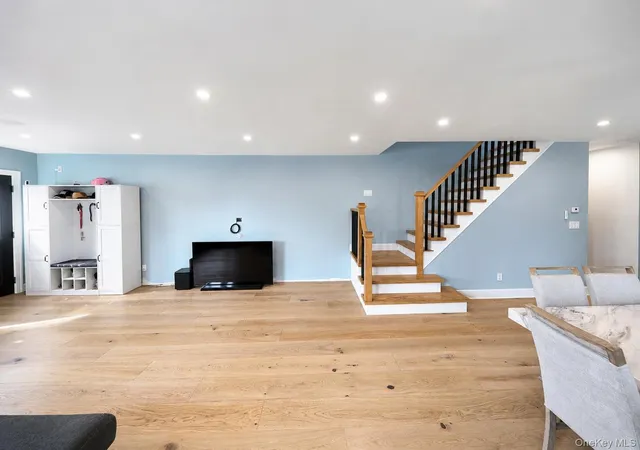 Photo 3 of Single family home for sale at 1 Melrose St, Hempstead, NY 11003 | MLS# 1020370 | Listing updated on 2026-09-05