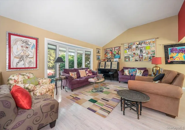 Photo 3 of Single family home for sale at 239 Hungry Harbor Rd, Hempstead, NY 11581 | MLS# 1020382 | Listing updated on 2026-08-30