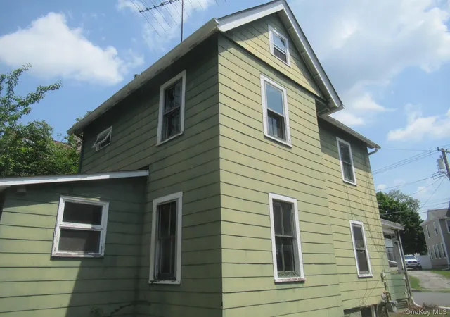 Homes for sale in Middletown, NY | 19 Bonnell St, Middletown, NY 10940 | MLS# 1020401