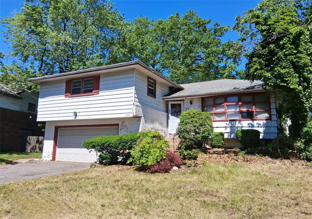 Photo 1 of Single family home for sale at 1036 Furth Rd, Hempstead, NY 11581 | MLS# 1020402 | Listing updated on 2026-09-15