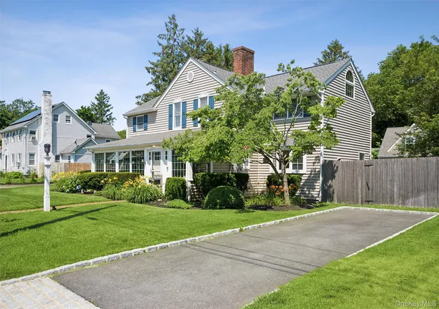 Homes for sale in Riverhead, NY | 138 Hallock St, Riverhead, NY 11901 | MLS# 1020411