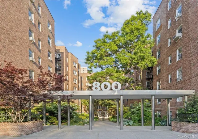 Photo 3 of Condo for sale at 800 Grand Concourse #1CN, Bronx, NY 10451 | MLS# 1020437 | Listing updated on 2026-10-01