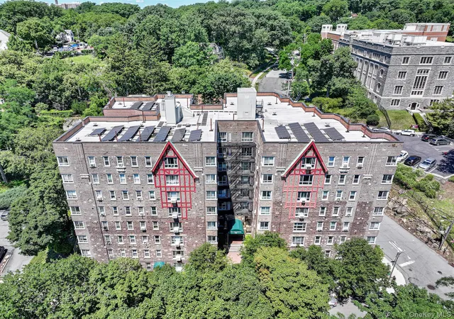 1st image of 4445 Post Rd #3H, Bronx, NY 10471 | MLS# 1020458