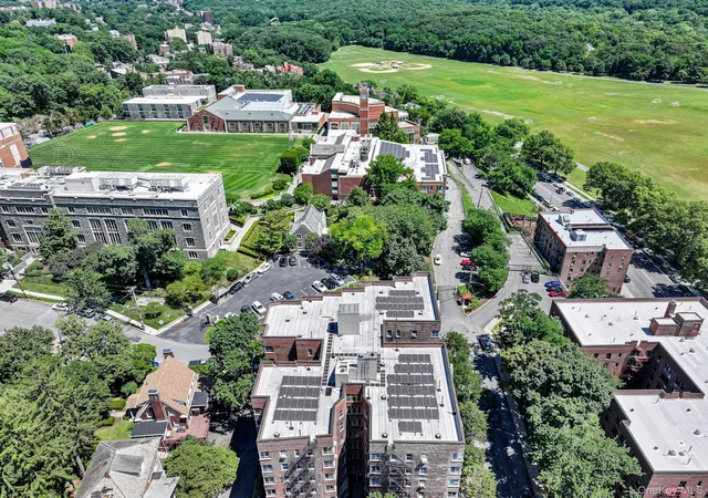 2nd image of 4445 Post Rd #3H, Bronx, NY 10471 | MLS# 1020458