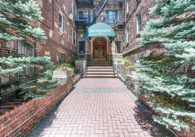 4th image of 4445 Post Rd #3H, Bronx, NY 10471 | MLS# 1020458