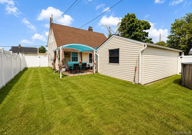 Homes for sale in Hempstead, NY | 164 Bloomingdale Rd Rd, Hempstead, NY 11756 | MLS# 1020459