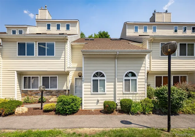 2nd image of 103 Crystal Hill Ln, Poughkeepsie, NY 12603 | MLS# 1020463